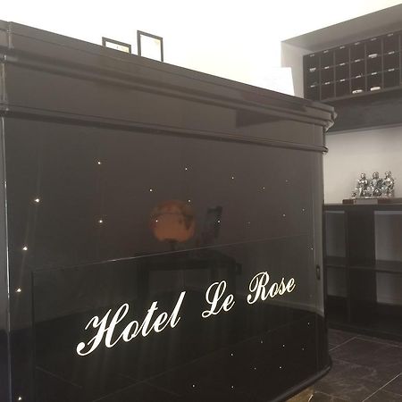 Hotel Le Rose Tivoli Terme Luaran gambar